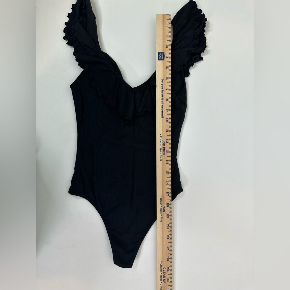 Aritizia Wilfred Top Body Suit Women's Small Ruffle Low Back Ribbed‎ Black - Picture 6 of 7